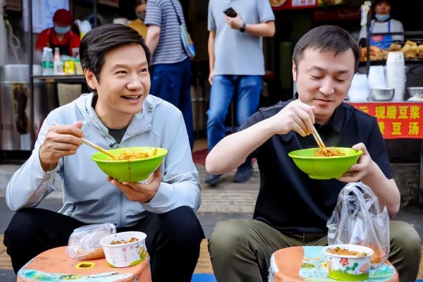 配资门户 不是所有街头吃面都叫模仿，雷军这碗是“创业面”